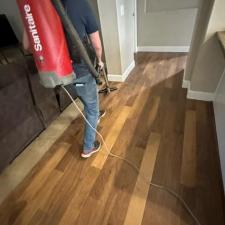 Professional-Wood-Floor-Cleaning-in-Fresno-California 4